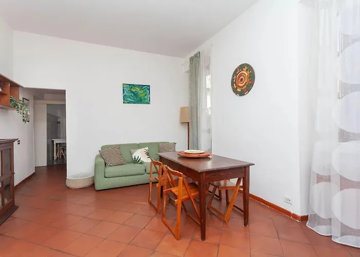 Cami Vatican Apartment